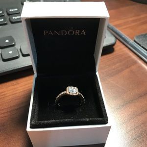 Pandora ring rose gold !!